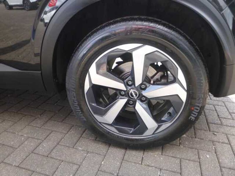 Nissan Qashqai N-Connecta 1.3 DIG-T MHEV 160