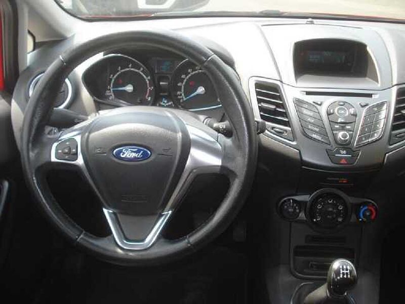 Ford Fiesta Trend 1.0 EcoBoost 100   AHK