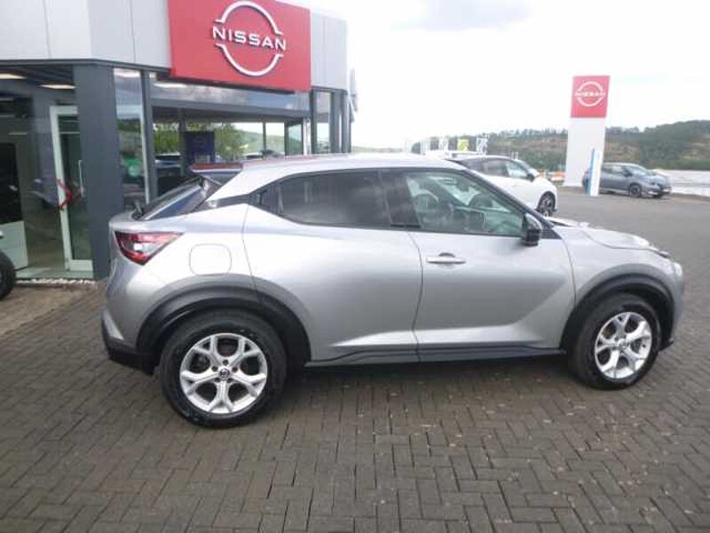 Nissan Juke N-Connecta 1.0 DIG-T