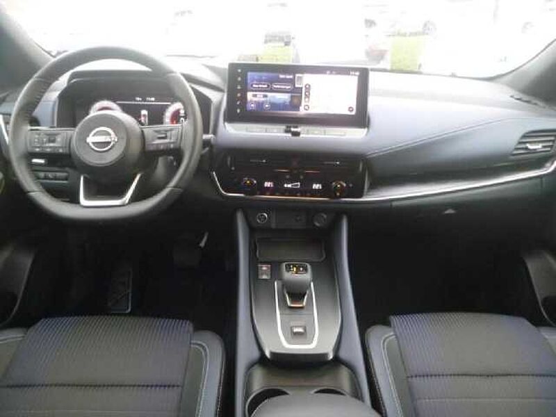 Nissan Qashqai Tekna 1.3 DIG-T MHEV 160 X-Tronic