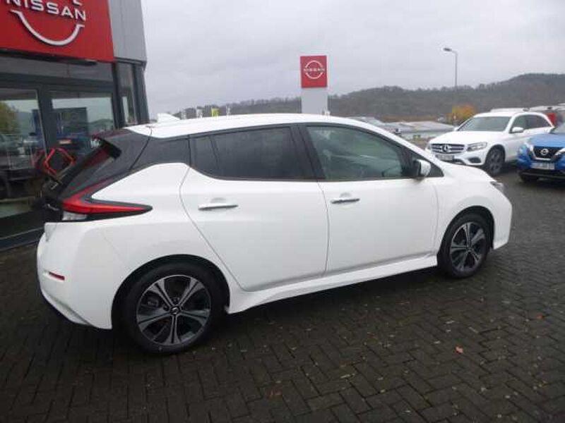 Nissan Leaf e+ Tekna 160 kW   62 kWh