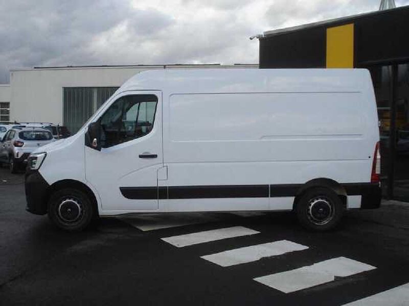 Renault Master Kasten L2H2 3,5t dCi 180