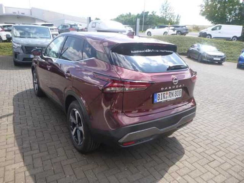 Nissan Qashqai N-Connecta 1.3 DIG-T 140 MHEV