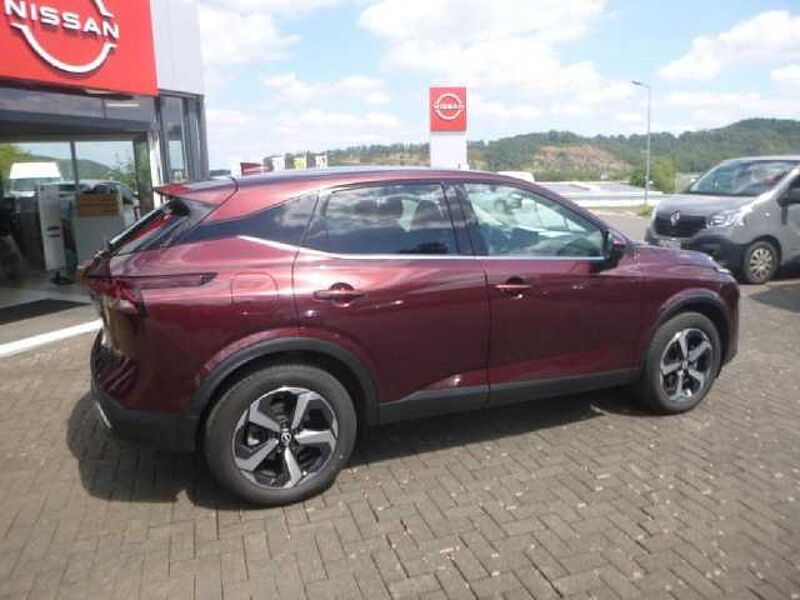 Nissan Qashqai N-Connecta 1.3 DIG-T 140 MHEV